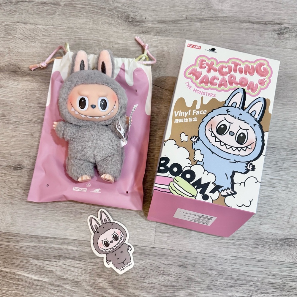 Authentic Labubu - Sesame Bean - Exciting Macaron